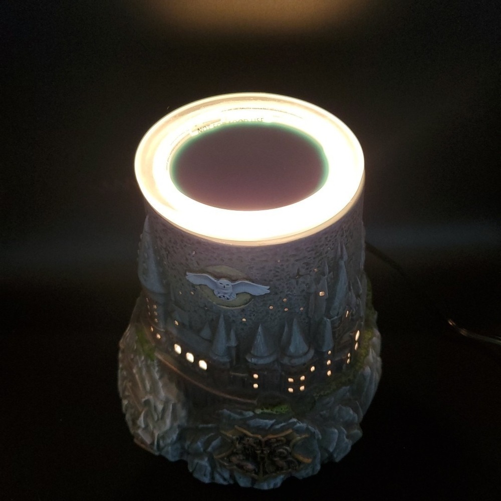 Harry Potter Hogwarts Castle Scentsy Warmer - TESTED & WORKING - Picture 2 of 11